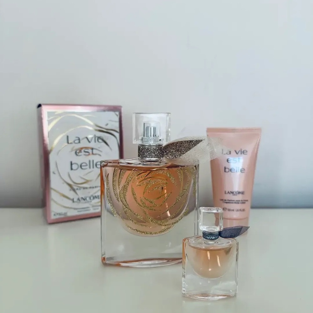 Lancôme La Vie Est Belle Fragrance and Lotion Set